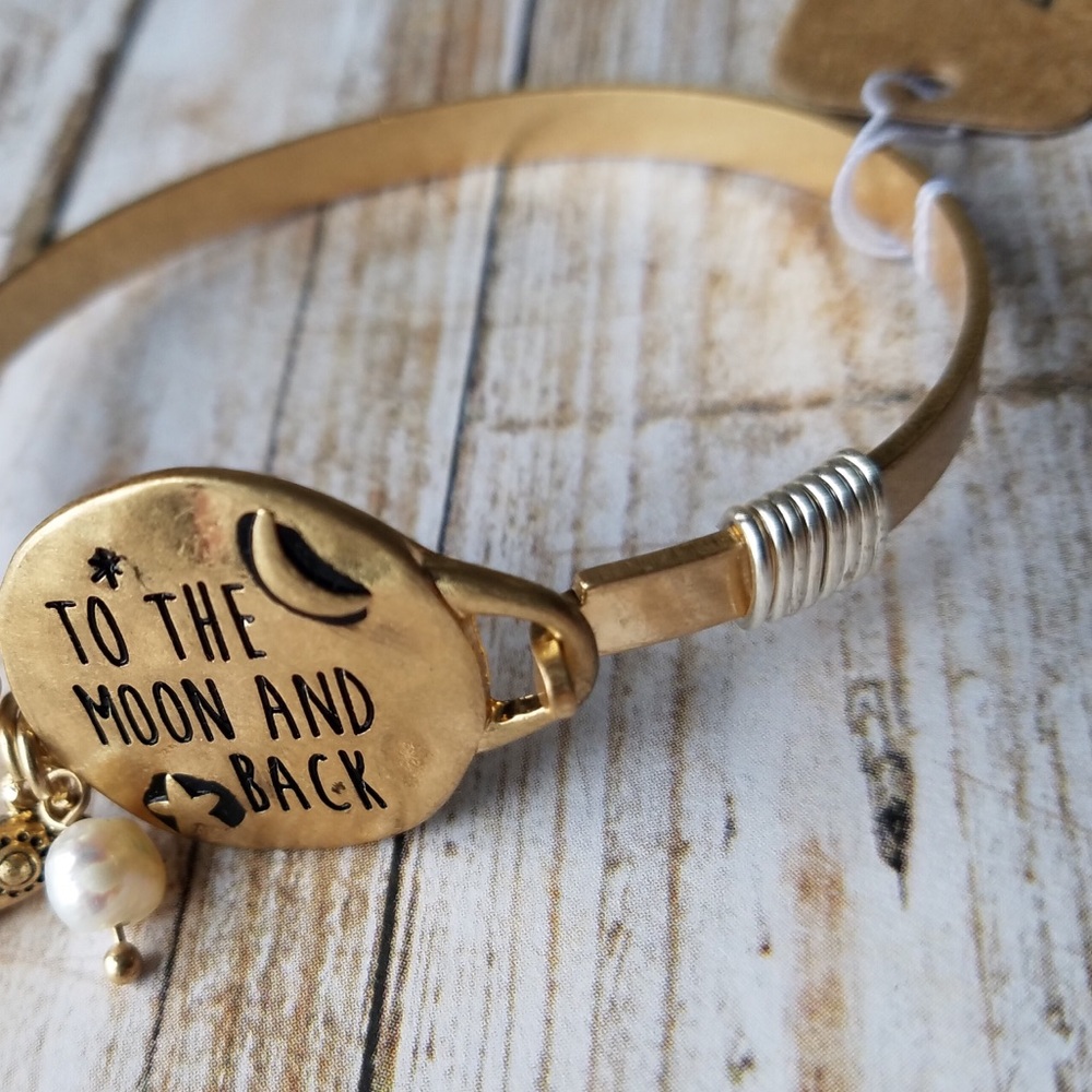 “To the moon & back” bracelet - Picture 2 of 6